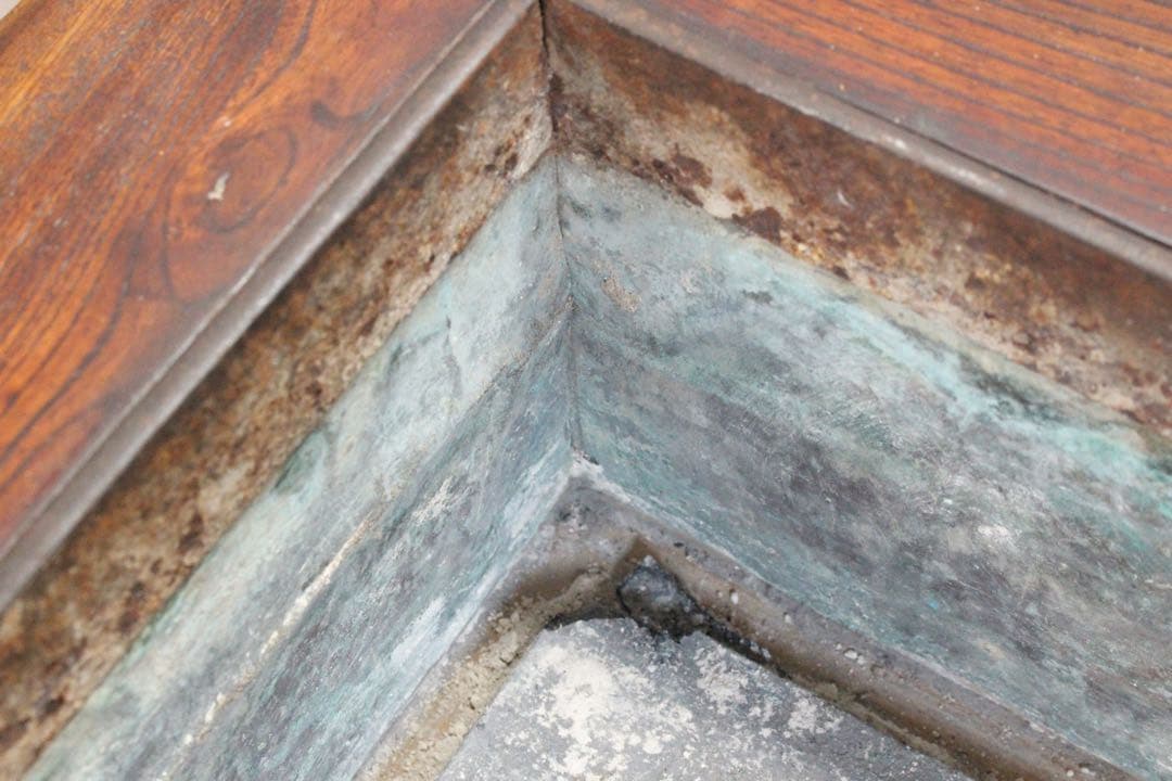 M*u様 No4524 時代　欅材　黒柿　関西火鉢　横73×縦49cm 引出し付