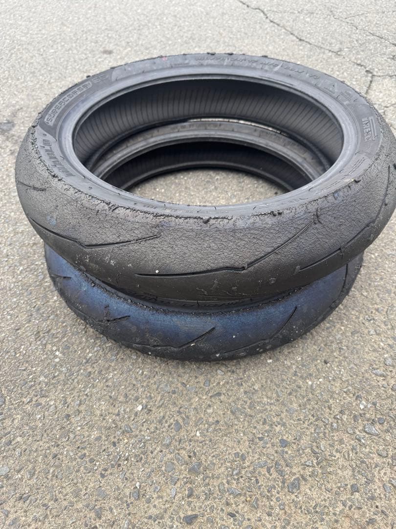 ピレリ　スーパーコルサ　前後セット