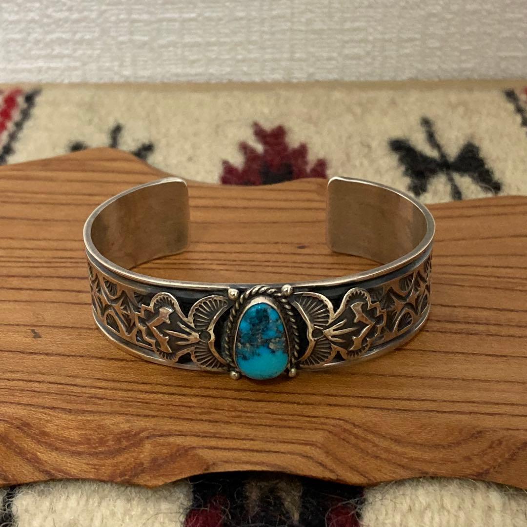 サンシャインリーブス　Sunshine Reeves ターコイズバングル