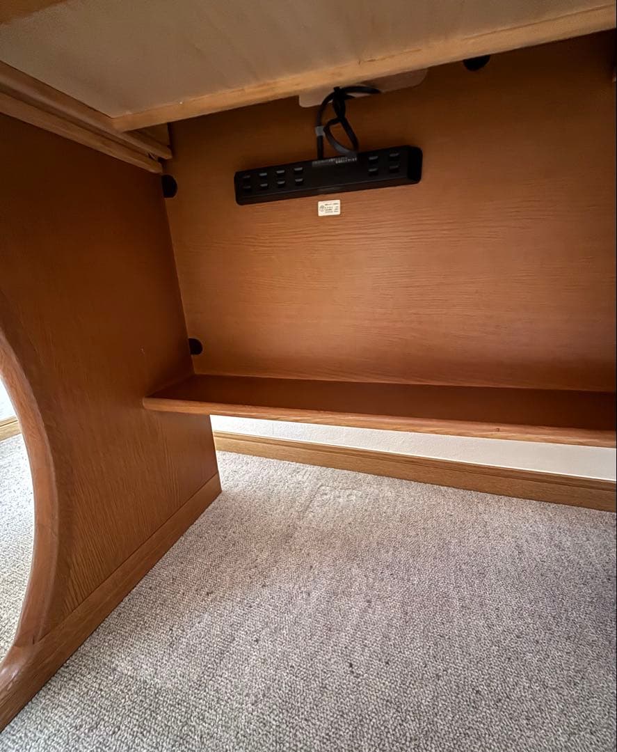 カリモク学習机 ４点セット ２-① 机本体