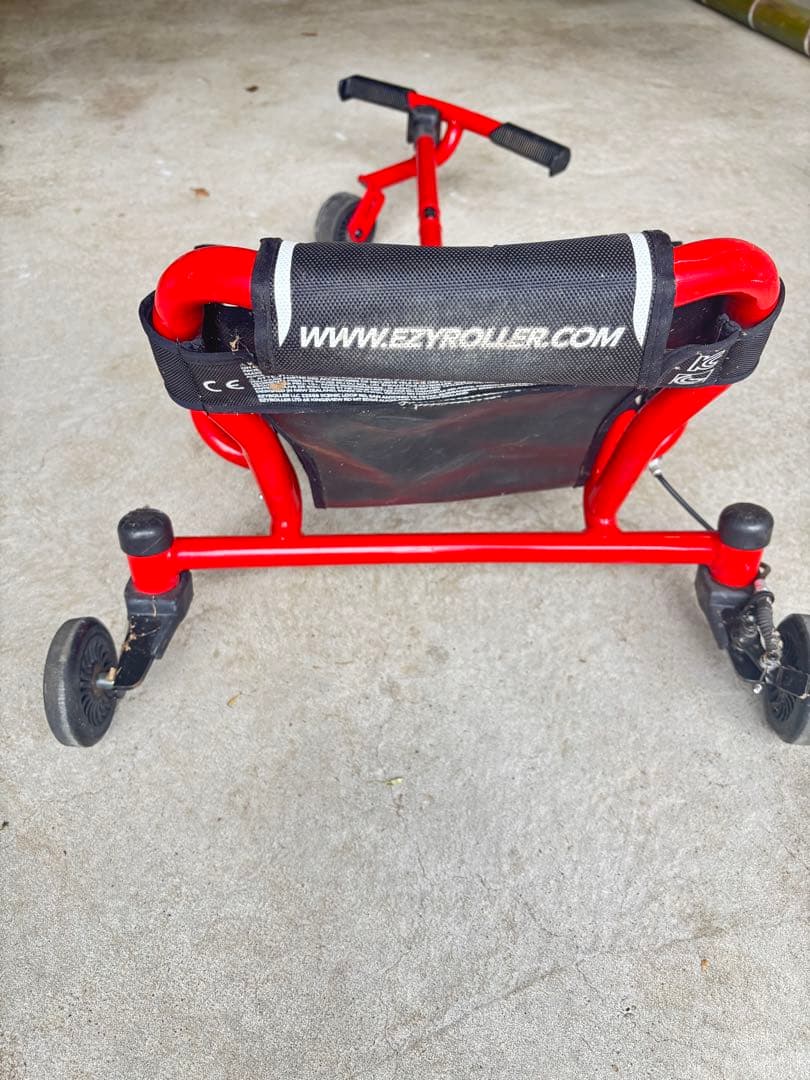 EZROLLER DRIFTER 三輪車 レッド　イージーローラー