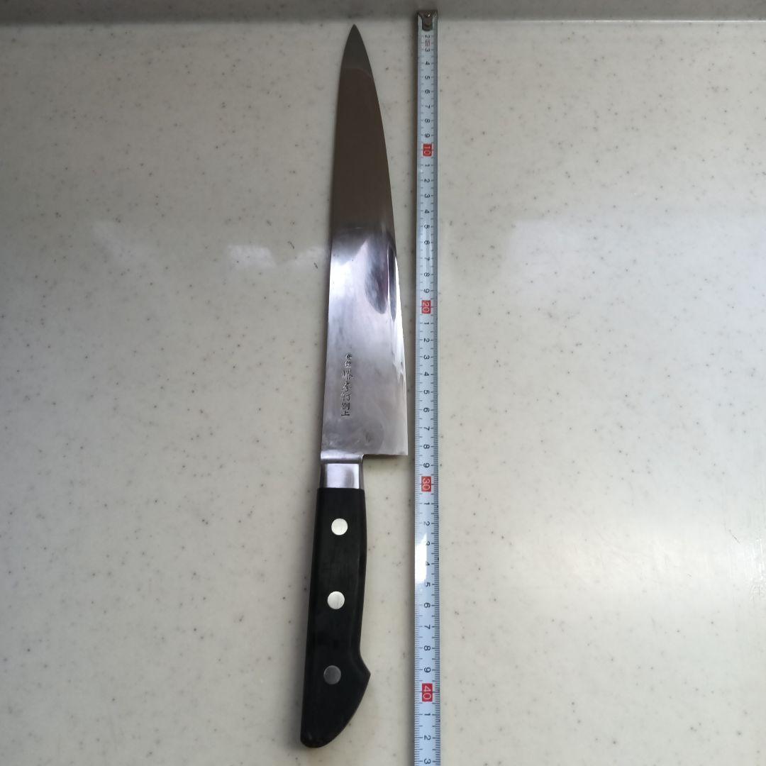 刃渡り約28cmの牛刀