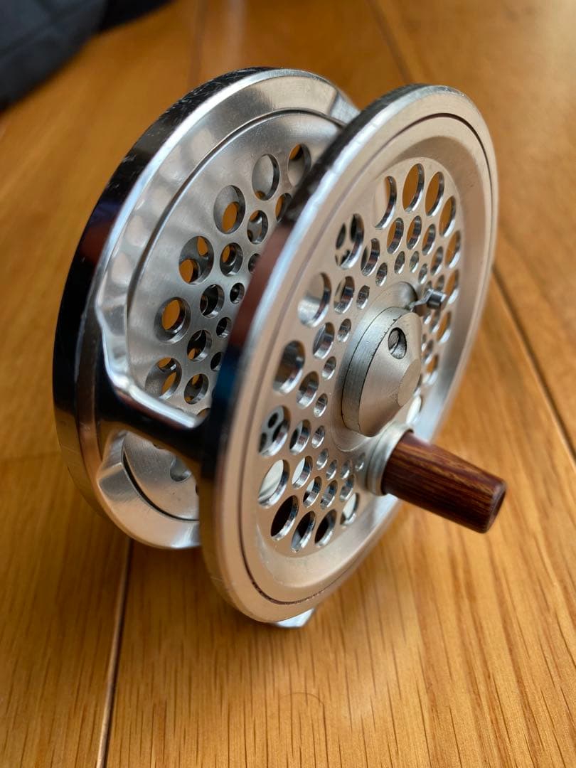 希少！　Daiwa Phantom SS #4