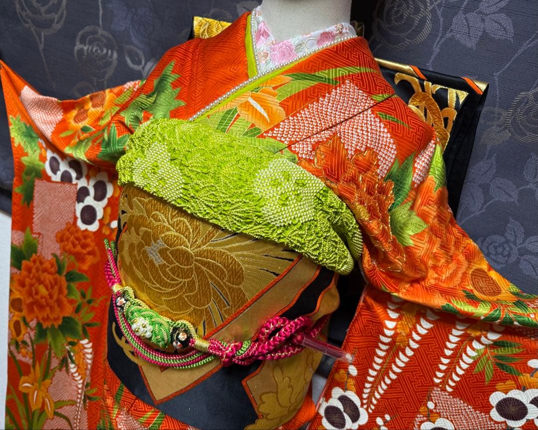 正絹振袖フルセット★金駒刺繍★大輪花紋様★オレンジ色