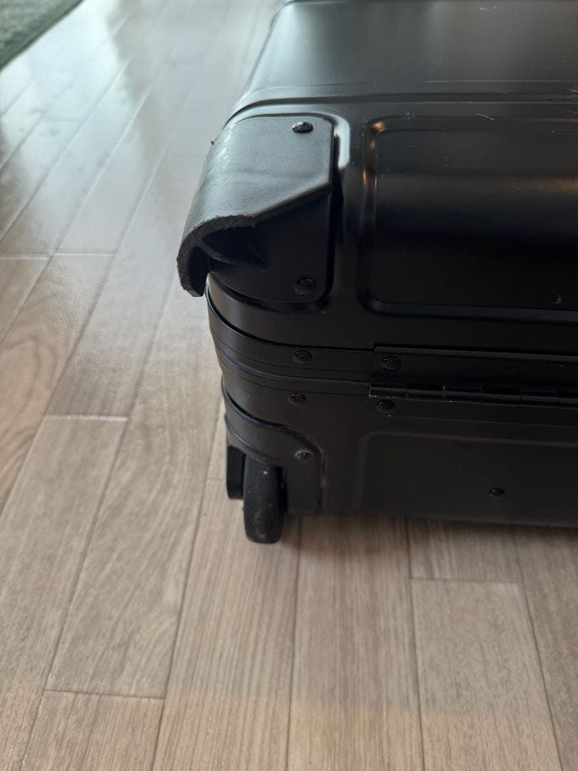 ZERO HALLIBURTON アルミニウムキャリーケース ブラック