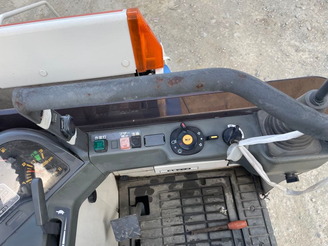 イセキ コンバイン HF322G -ASWC