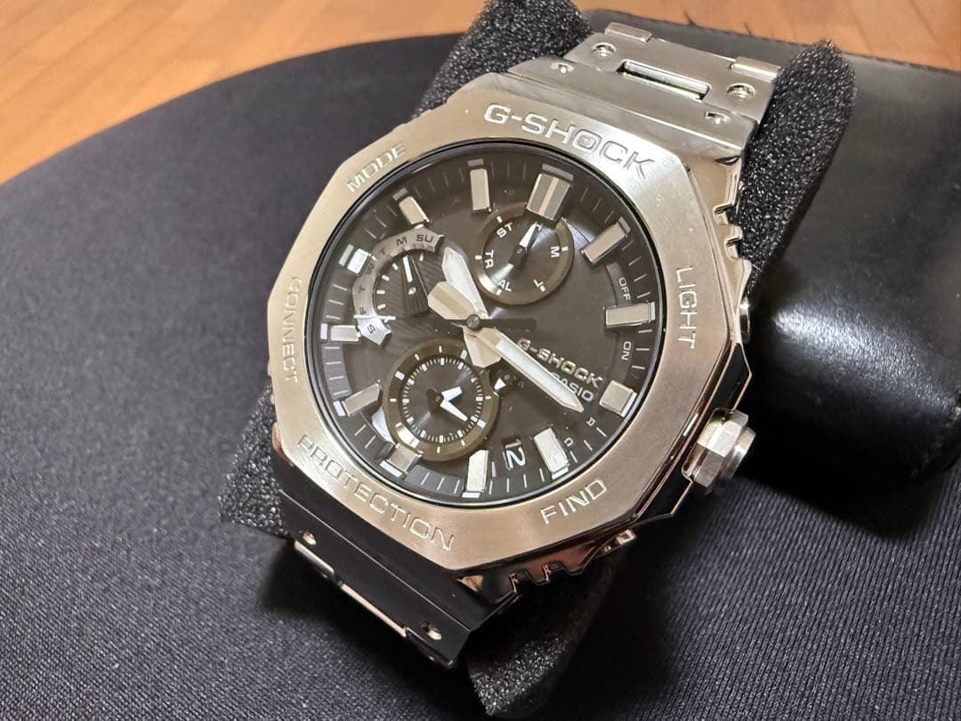 ほぼ新品 G-SHOCK GMC-B2100D-1AJF シルバーステンレス