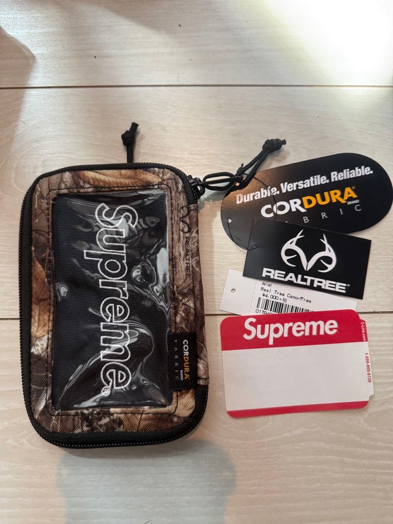 【新品未使用ダグ付】Supreme 19AW Small Zip Pouch