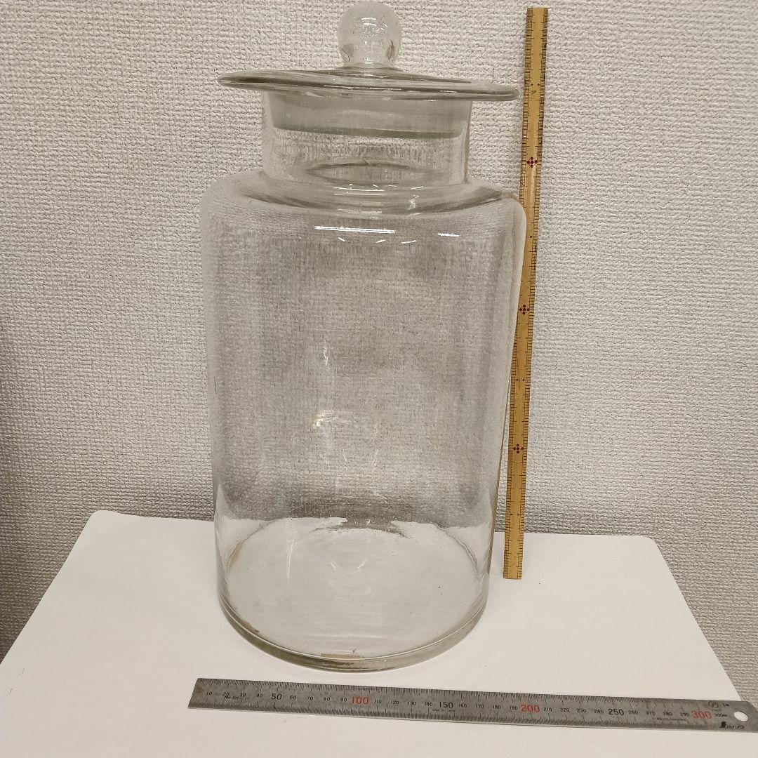 ガラス製キャニスター　013　昭和レトロ・ガラス蓋付き・美品
