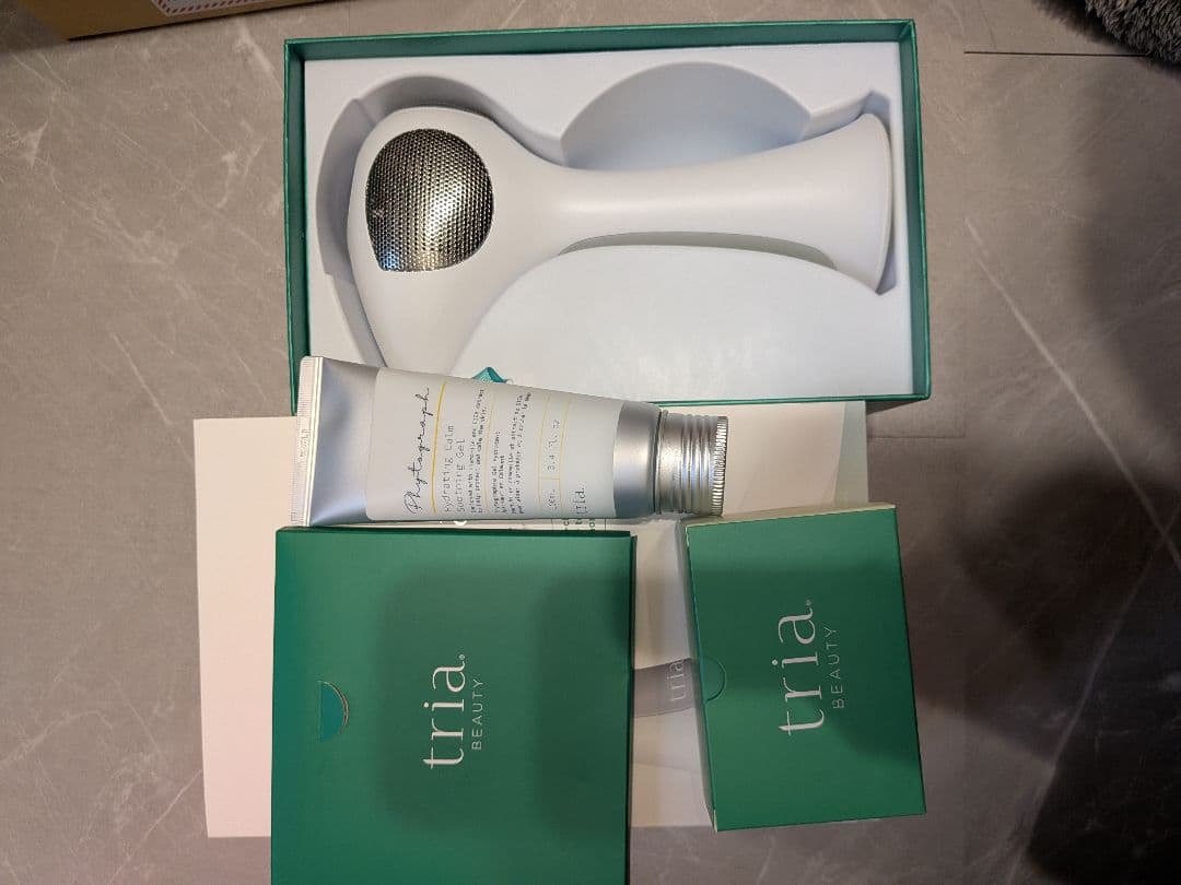 tria トリア・ヘアーリムーバルレーザ 4X 　脱毛器　男女兼用