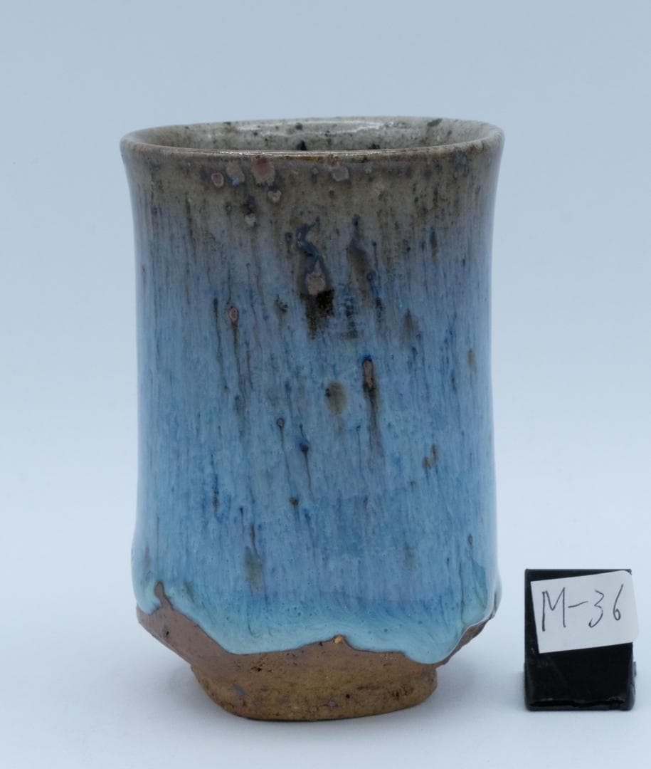 ビアーカップ・フリーカップ　斑唐津「斑碧(まだらあお)」