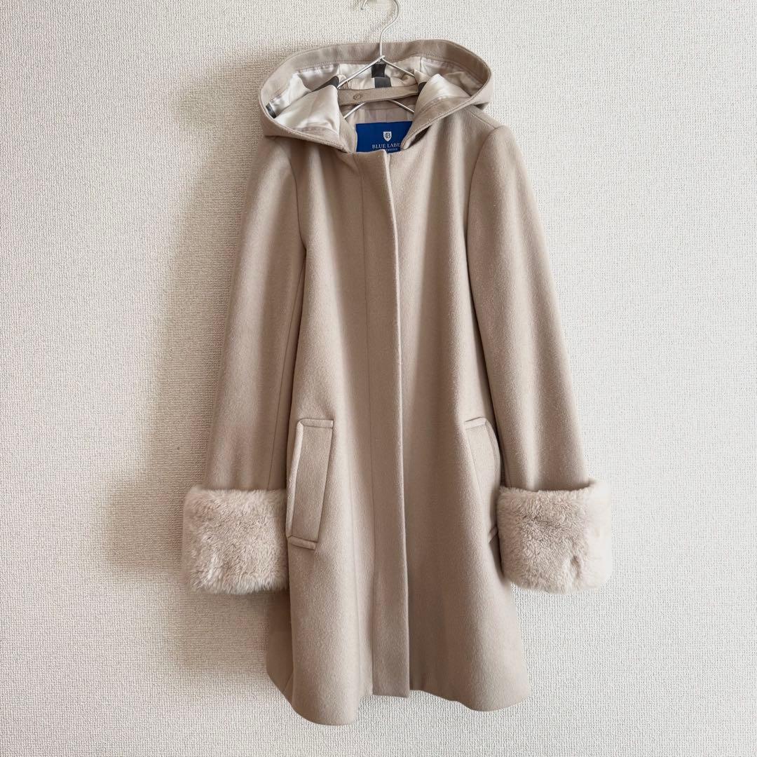 【極美品】バーバリーブルーレーベルクレストブリッジ　フーデットコート　本田翼着用