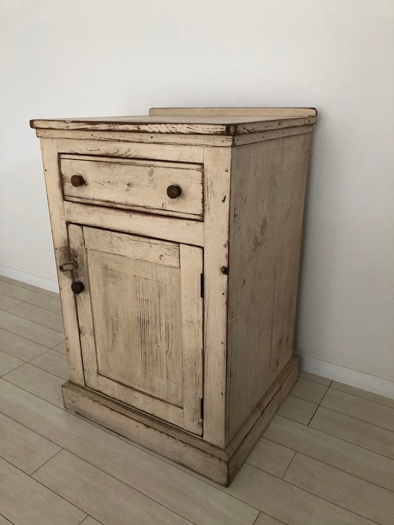 チェブ　キッチンキャビネット　確認用