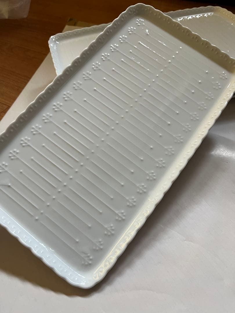 特価白陶器トレー白長方形　白プレートトレーケーキトレーパーティ皿スクエアプレート