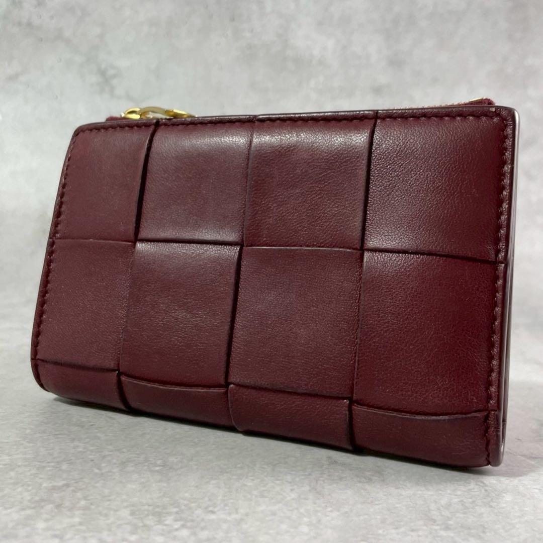 【美品 人気カラー】ボッテガヴェネタ 折り財布 カセット イントレ レザー
