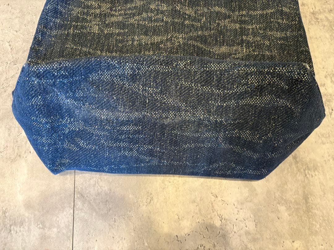 MANIUNO[マニウノ]バッグ　ネイビー　トートバッグM