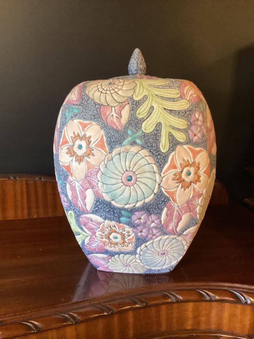 キルンアート　装飾陶器　釜焼　磁器　陶器　アート作品　飾り壺