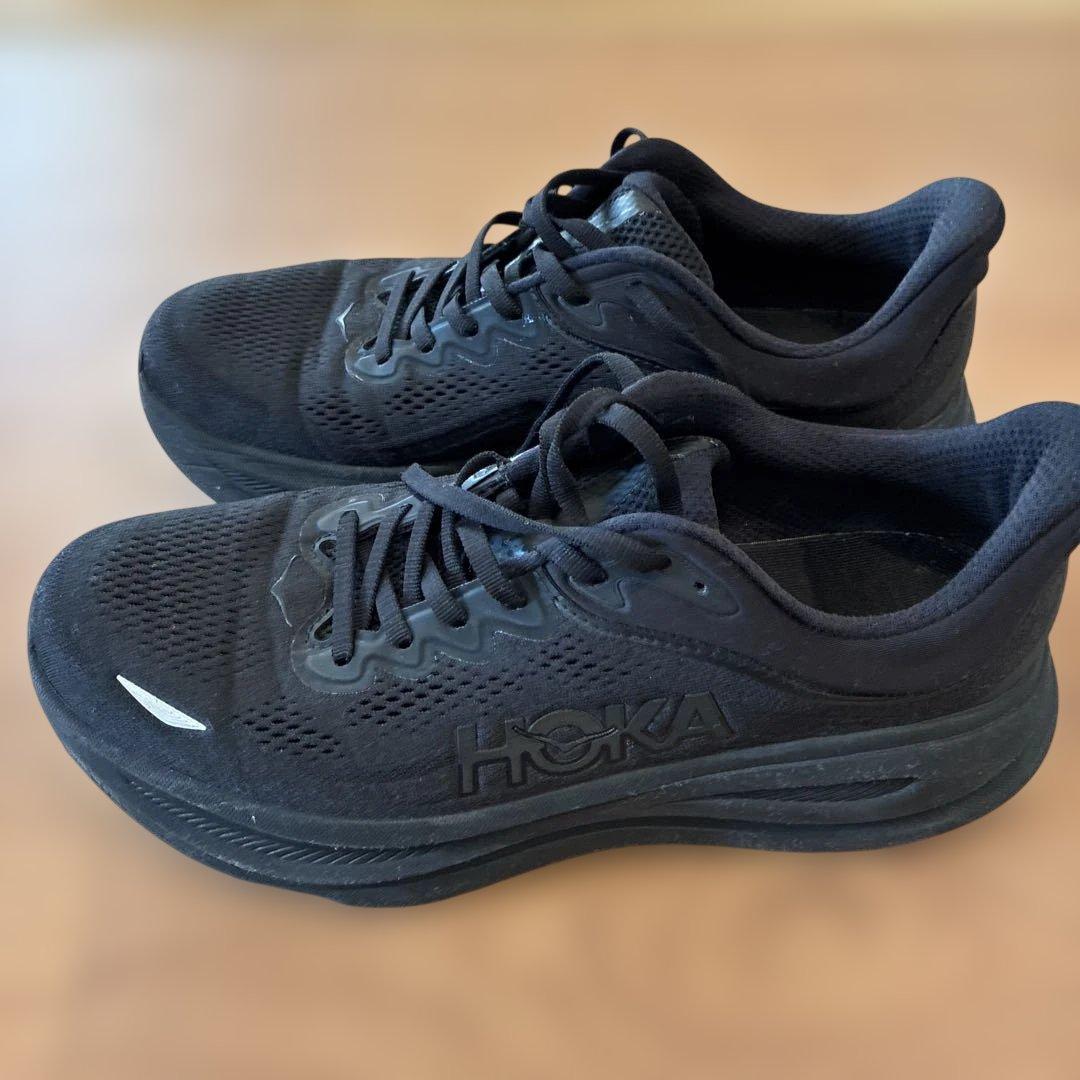 ま*る様 中古 HOKA ONE ONE ボンダイ9ブラック 28.5cm