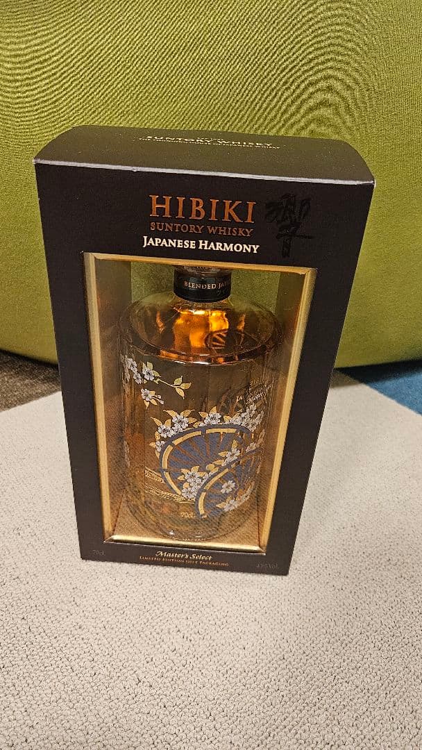 【海外限定】サントリー ウイスキー 響 Master's Select