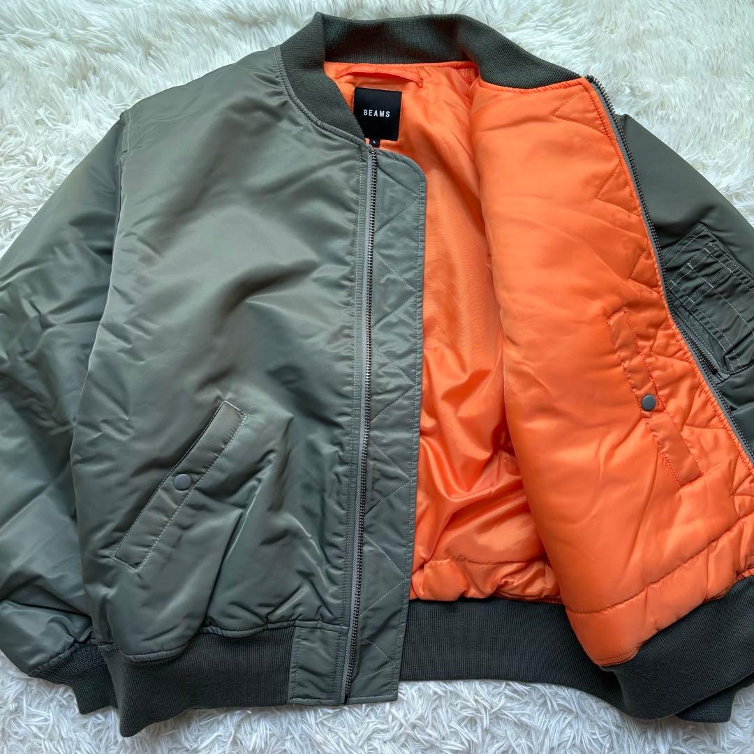 未使用級✨ BEAMS サーモライト MA-1 リラックスフィット L カーキ