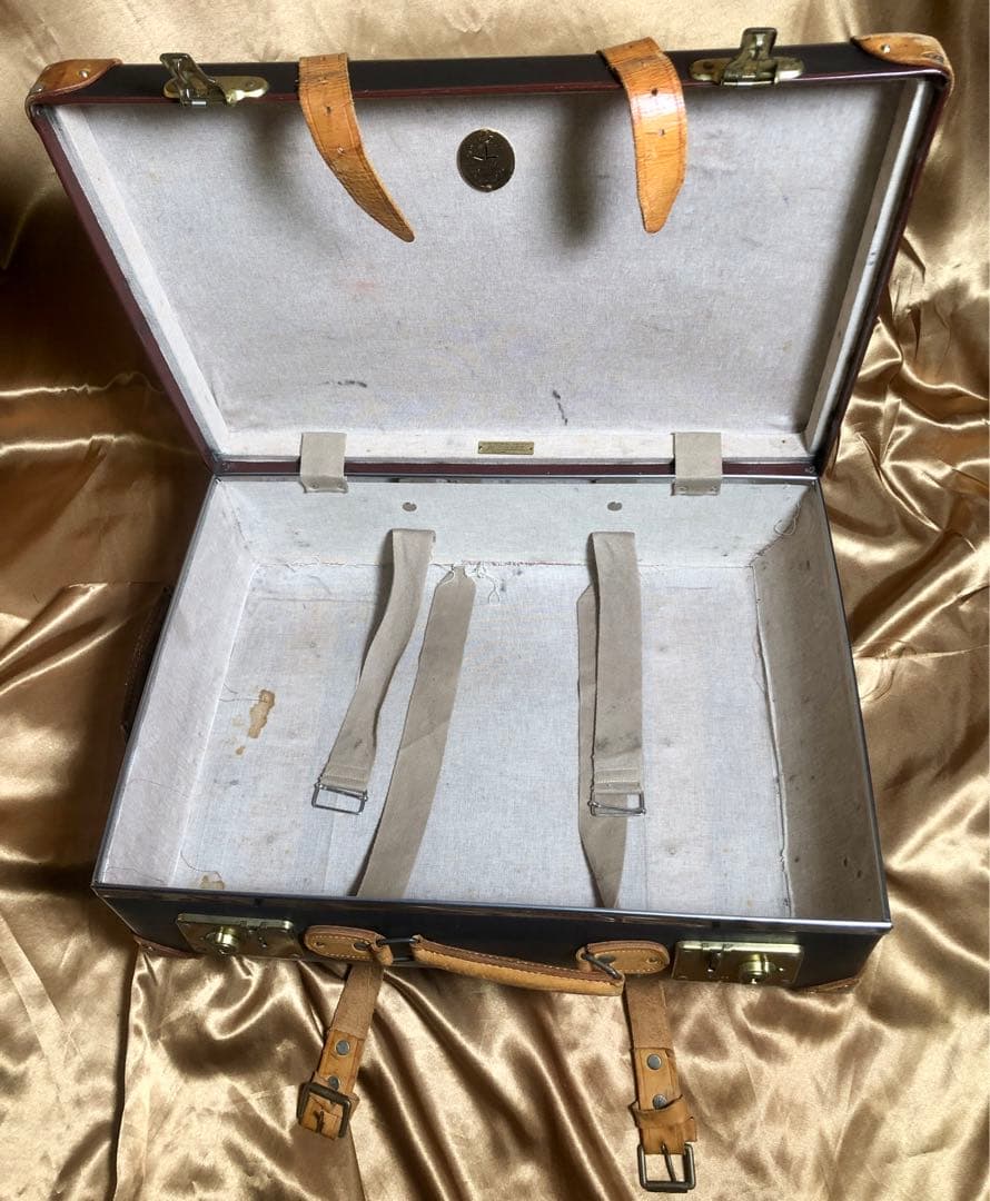 GLOBE TROTTER サファリブラウン