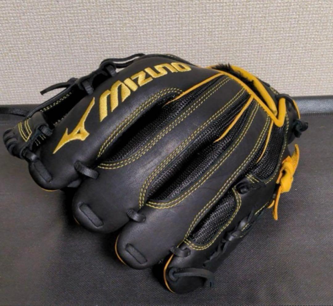 Mizuno ISA I 軟式グローブ ブラック/イエロー