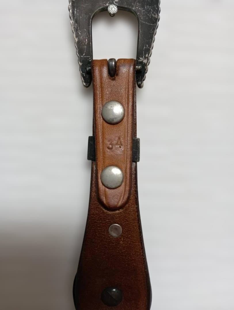 FUNNY　ラウンドナバホコンチョ　ベルト