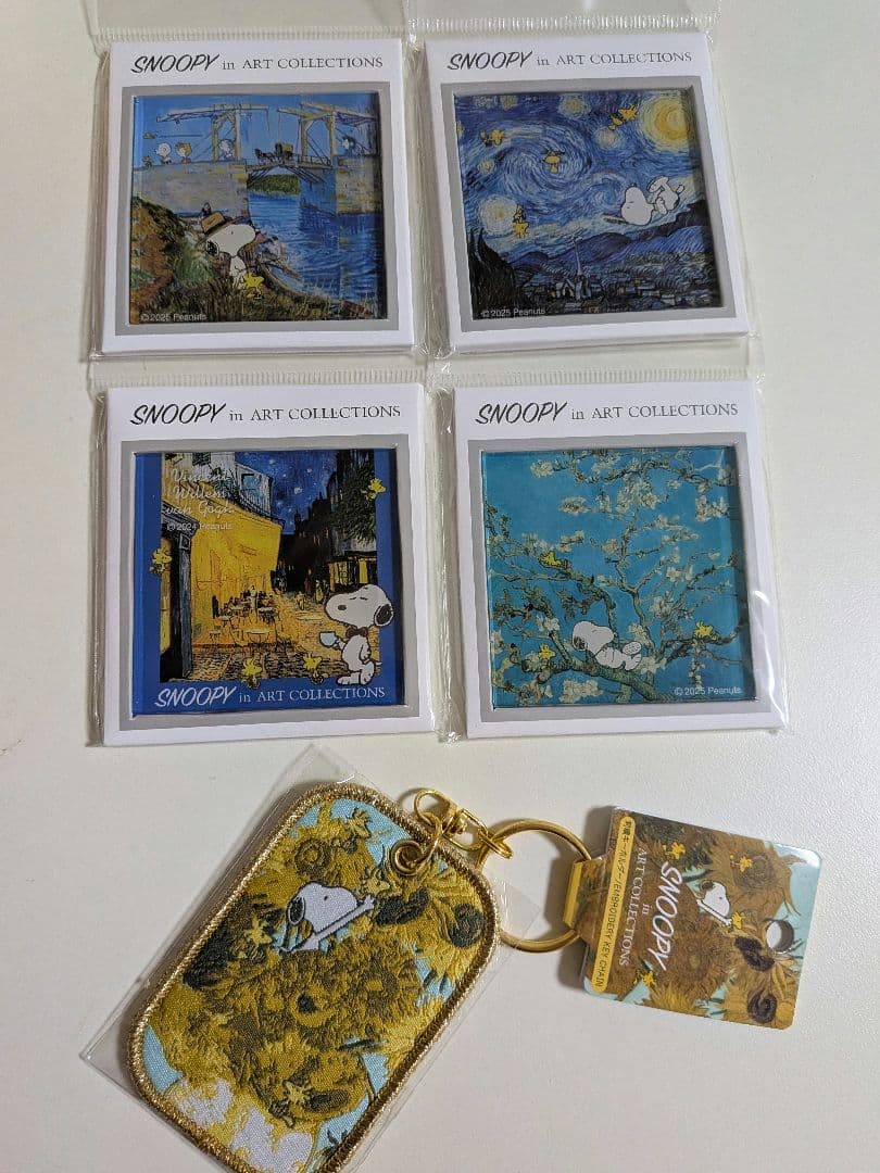ゴッホ　スヌーピー　コラボレーション　マグネット　刺繍キーホルダー