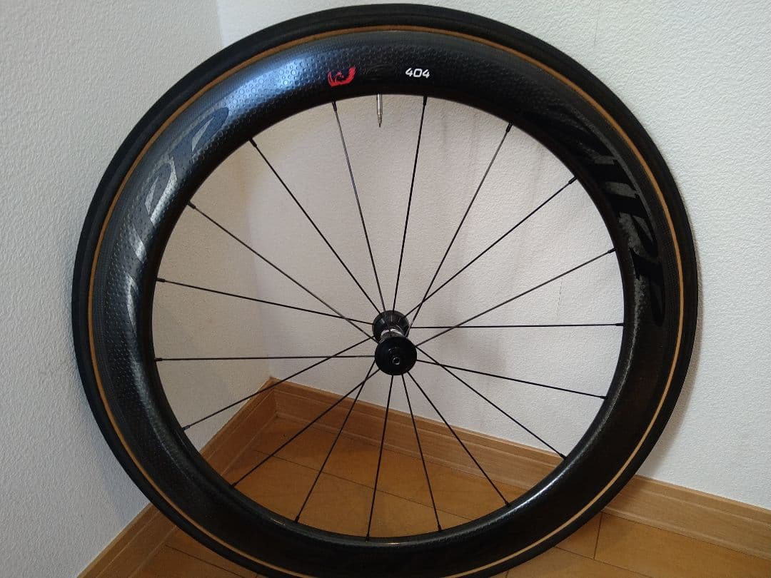 ZIPP 404 firecrest チューブラーホイール　リムブレーキ