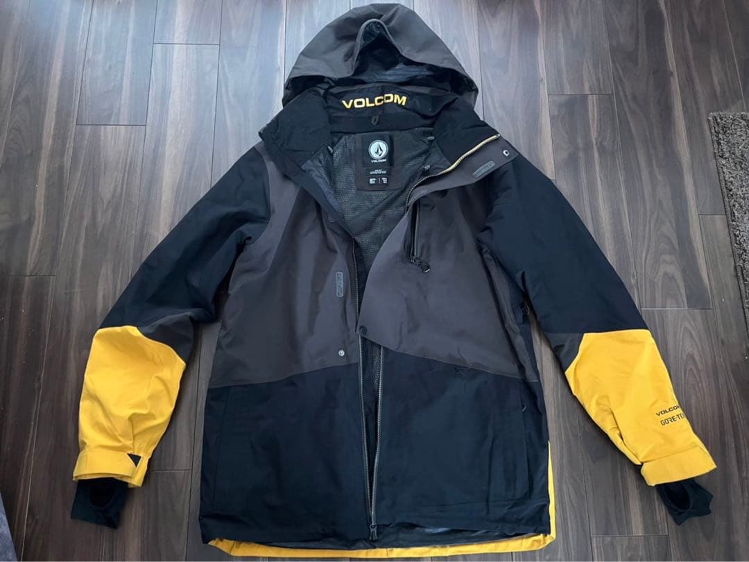 ❗️最終値下げ❗️VOLCOM ボルコム　スノボ　ウェア