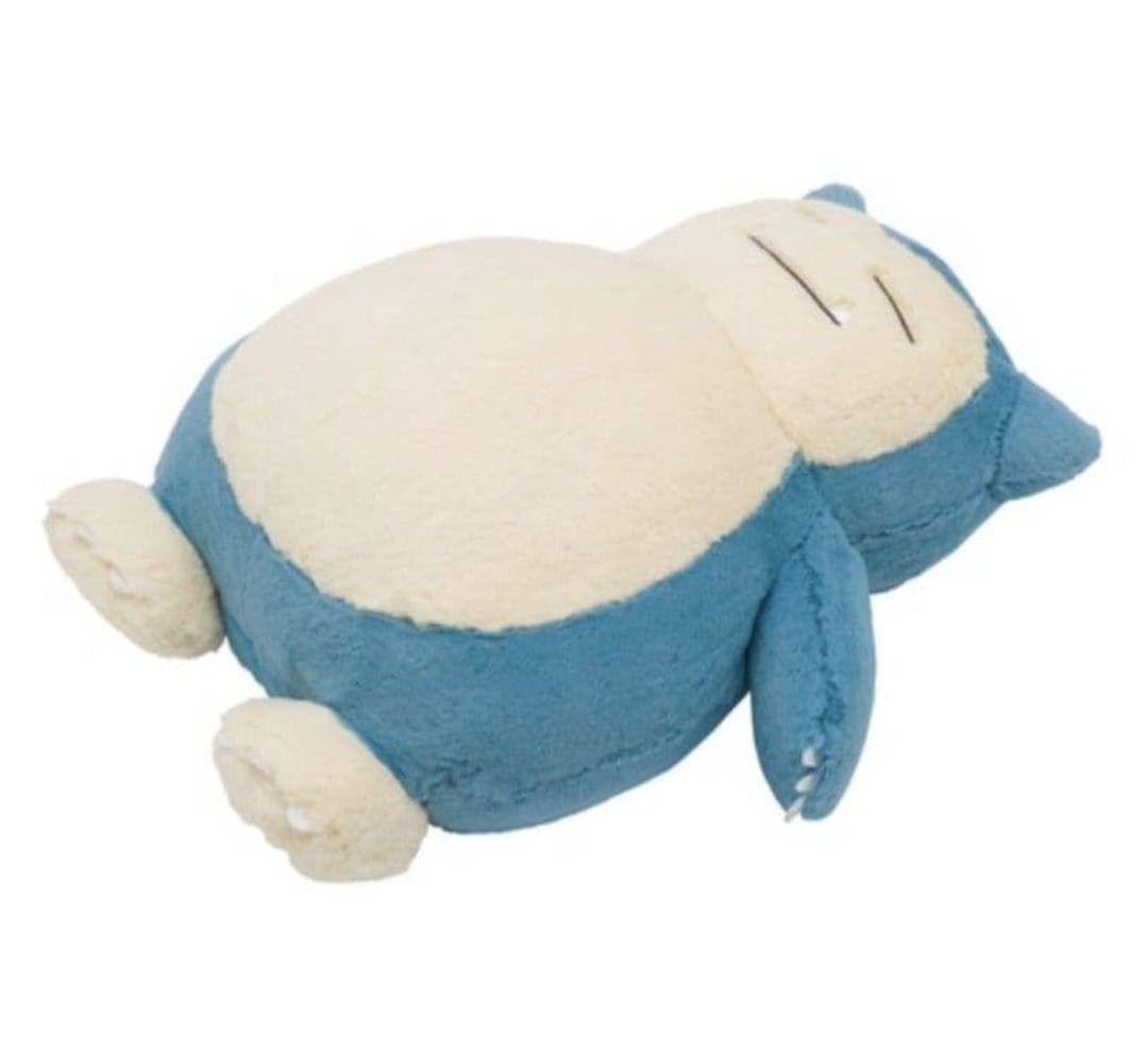 綾*香様 完売商品 ポケモンセンター限定 カビゴン ふわふわ抱きぬいぐるみ