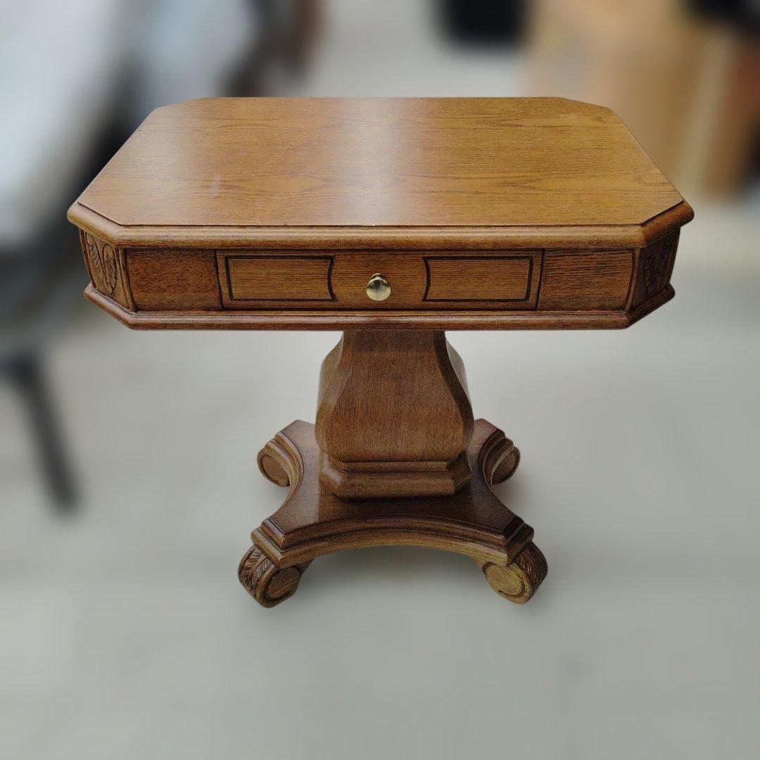 アンティーク家具 木製八角形サイドテーブル 引き出し付き