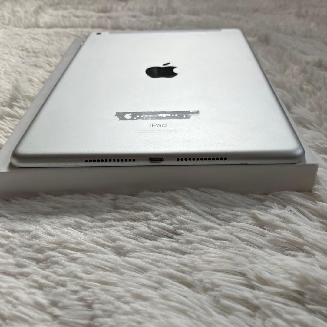 【人気端末】iPad 第8世代 128GB SIMフリー 【すぐ発送】