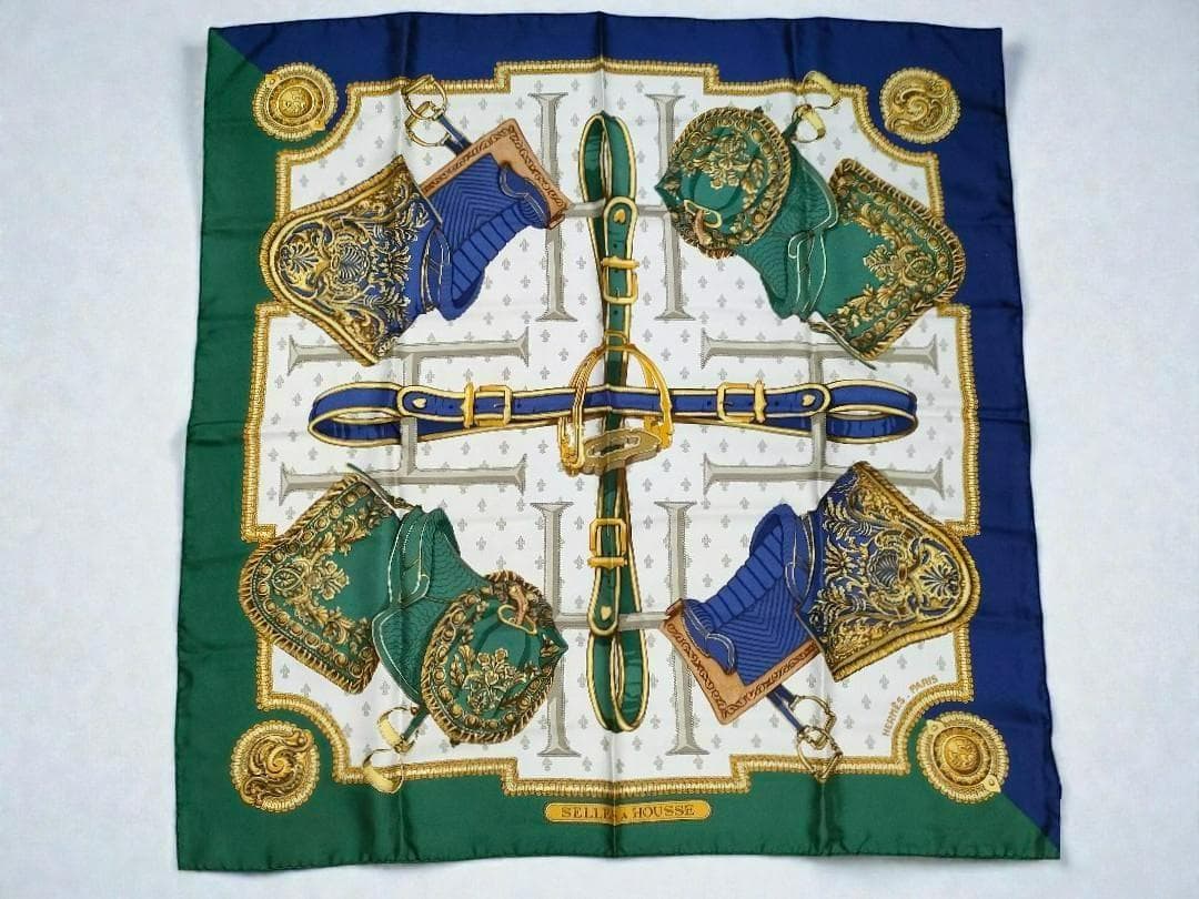 SELLES A HOUSSE カバーへの腰かけ カレ90　エルメス　シルク