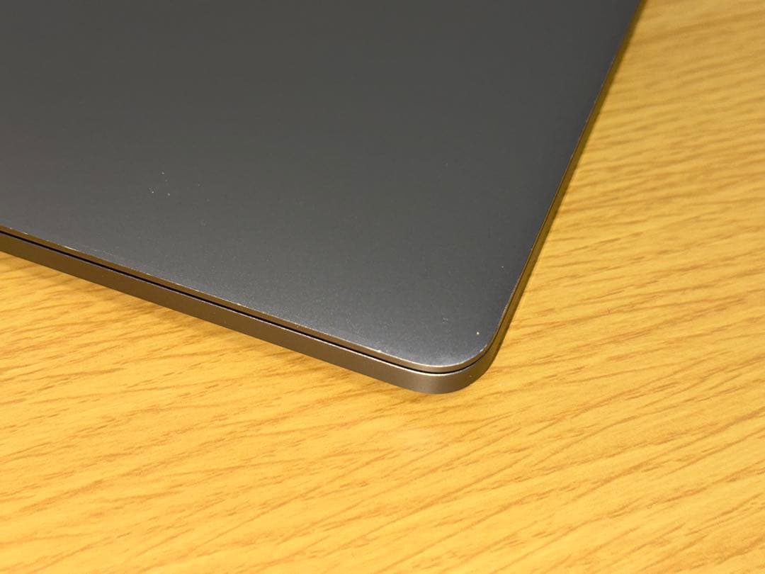 MacBook本体 MacBook Pro 15-inch 2017 A1707