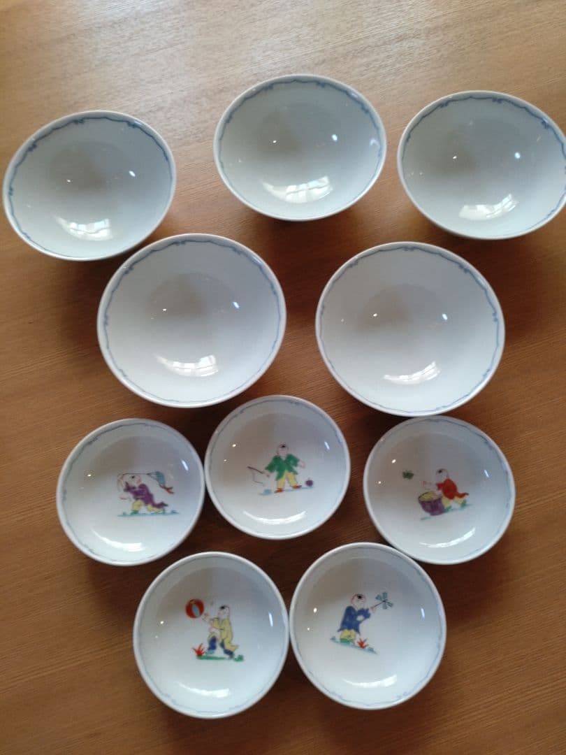 【さらに値下げしました❗】有田焼　彩窯？　唐子柄茶碗&小皿5客セット