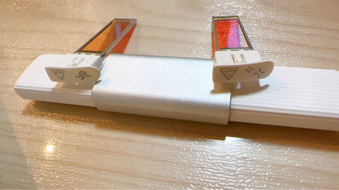 フラッシュ クリスタル シルクエピ（サロニア 脱毛器）