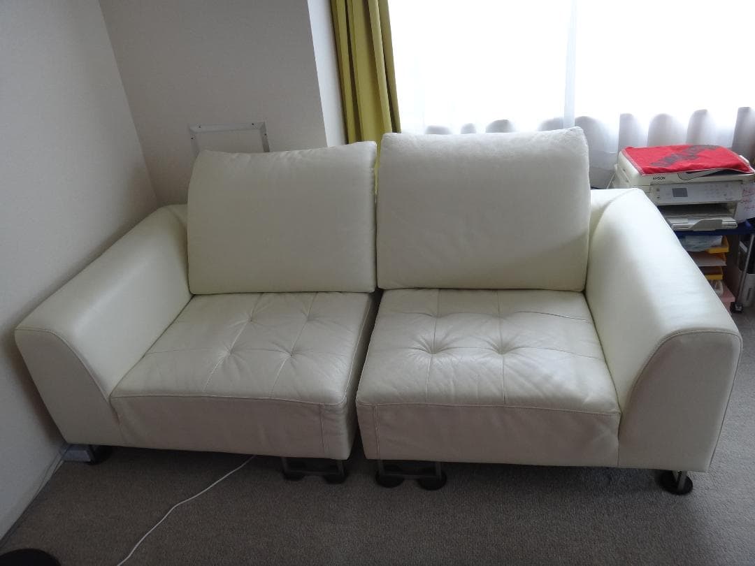 大塚家具 革張り2人掛け白ソファ IDC L/S COMFORT 11中古品！