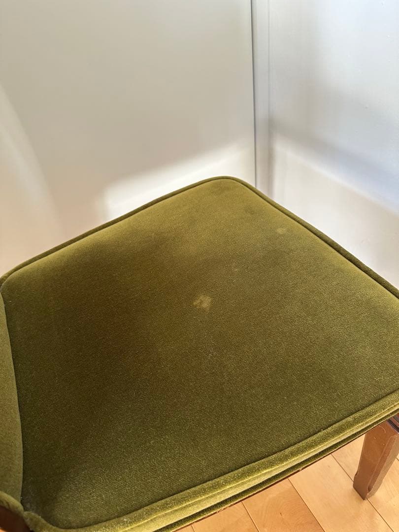 アンティークチェア　ダイニングチェア　maruni モケット　オリーブグリーン