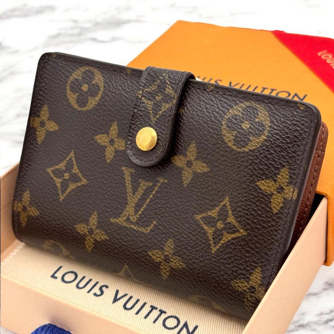 美品✨️ルイヴィトン　モノグラム　ヴィエノワ　二つ折り財布　財布　コンパクト