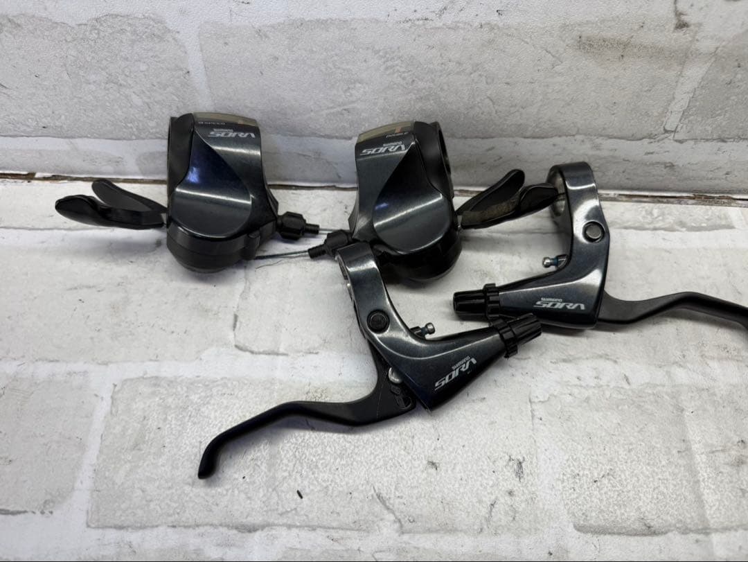 シマノ　ソラ　R3000 クロスバイク化キット