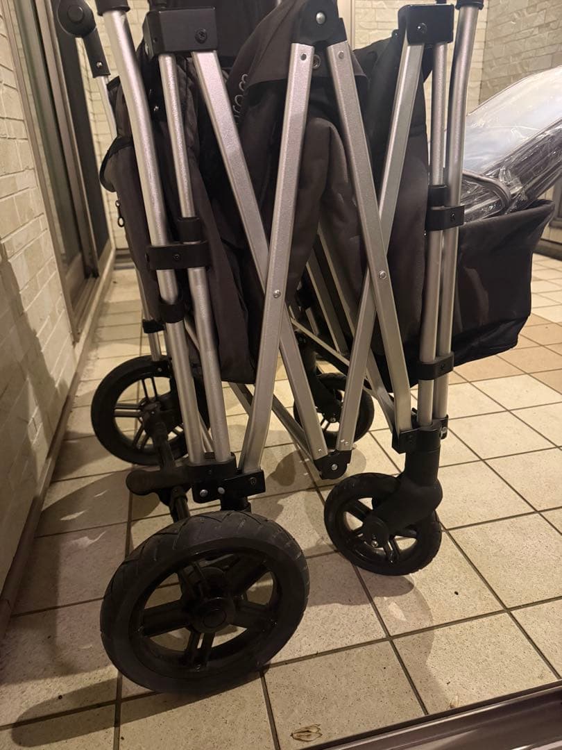 bebepram　ベビーカー　ストローラーワゴン　キャリー　2人乗り