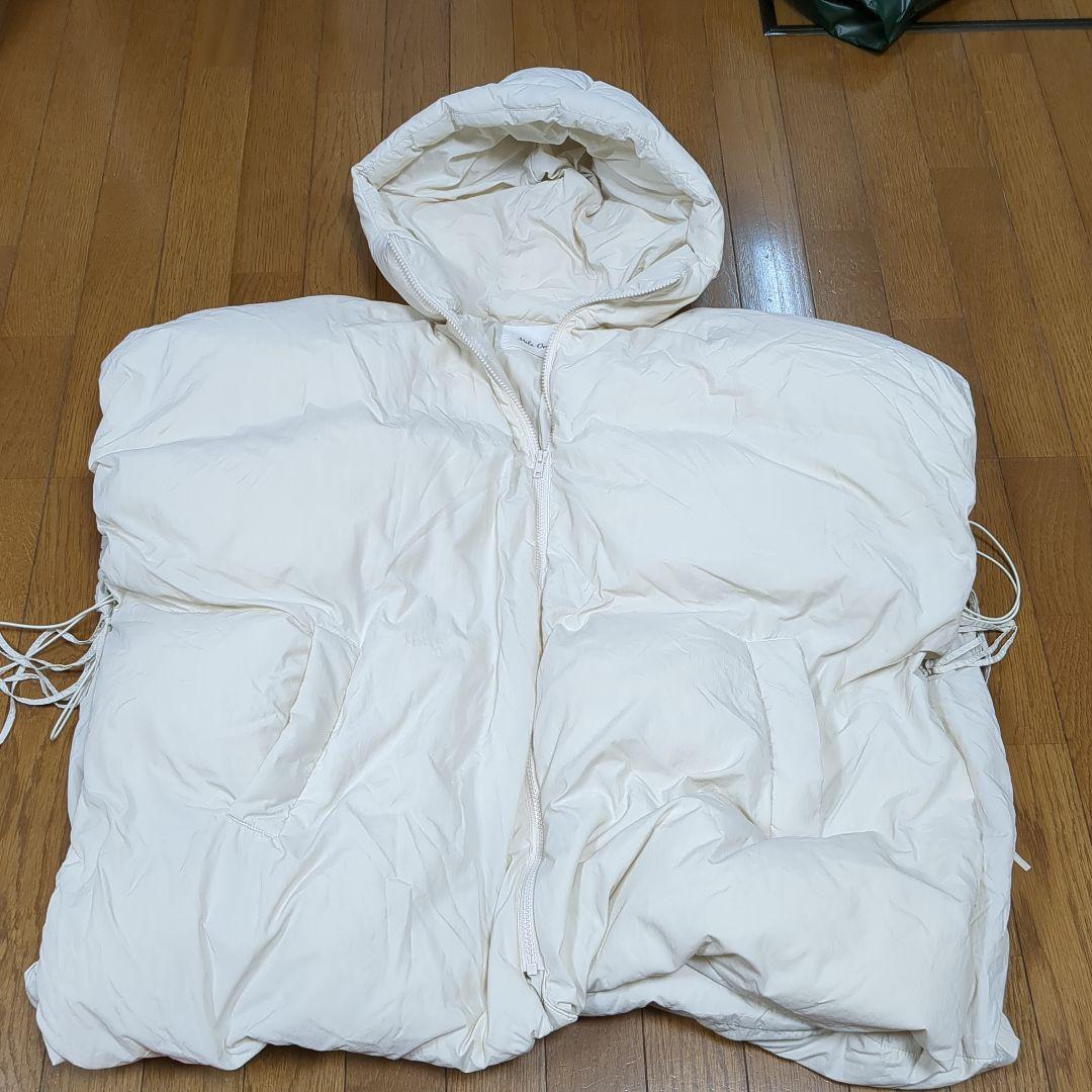 Mila Owen ミラオーウェン　フード付き　美品　ダウンベスト ホワイト