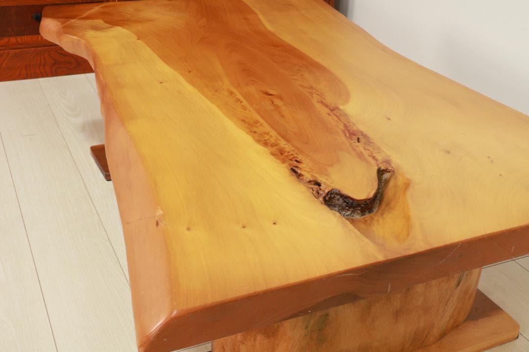 店頭展示品　１枚板　欅　無垢材　和モダン　ローテーブル　天厚5.1㎝　BJ139