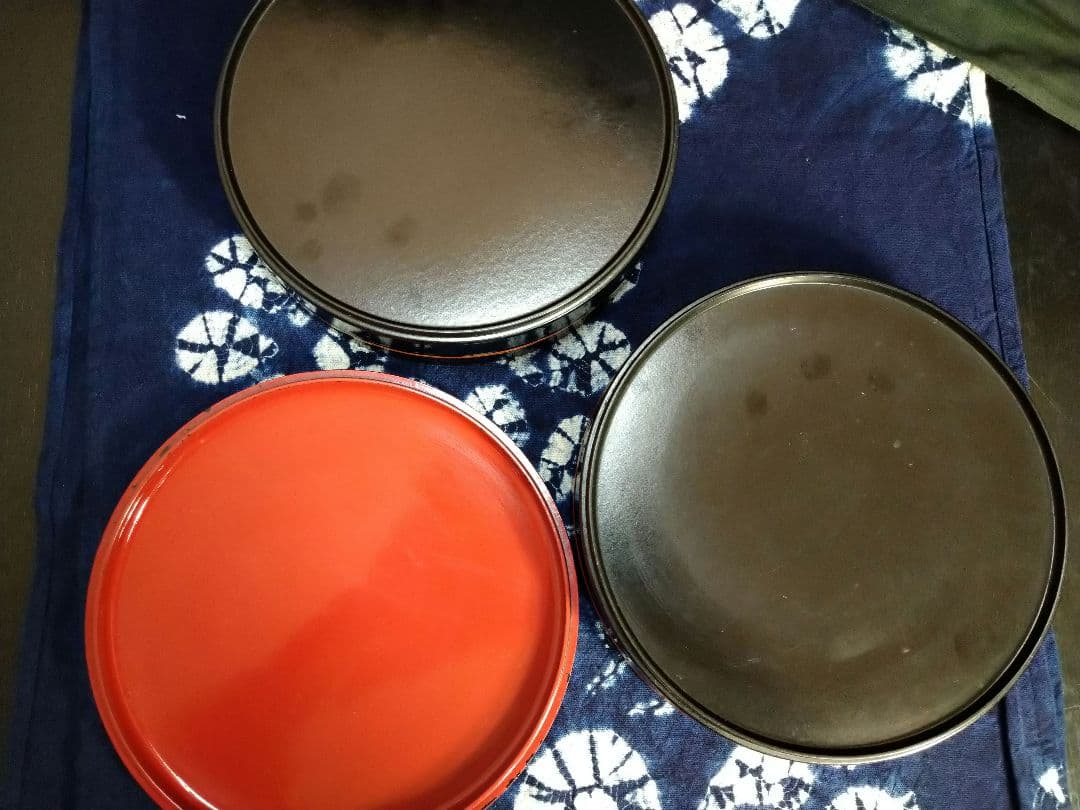 ♥【希少】５０年前・超レアヴィンテージ品♥花柄・漆塗り特大箱と２段丸重箱２種類