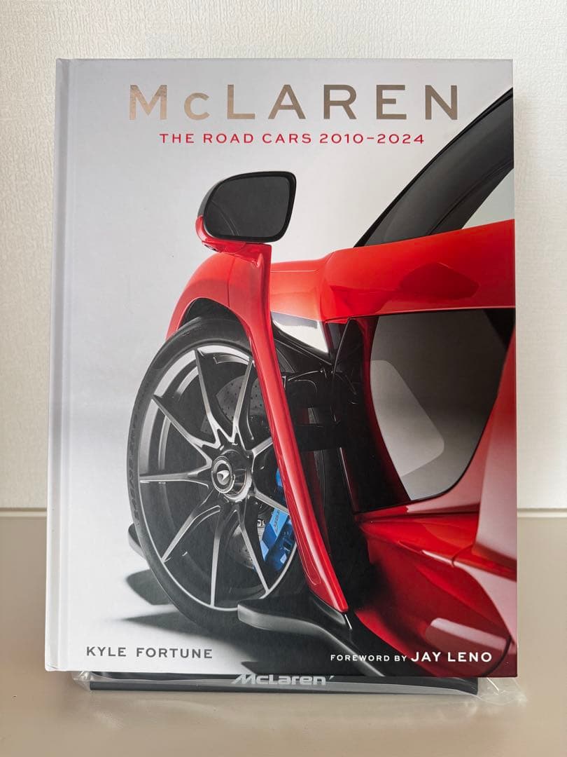 McLaren The Road Cars 2010-2024 +ブックスタンド