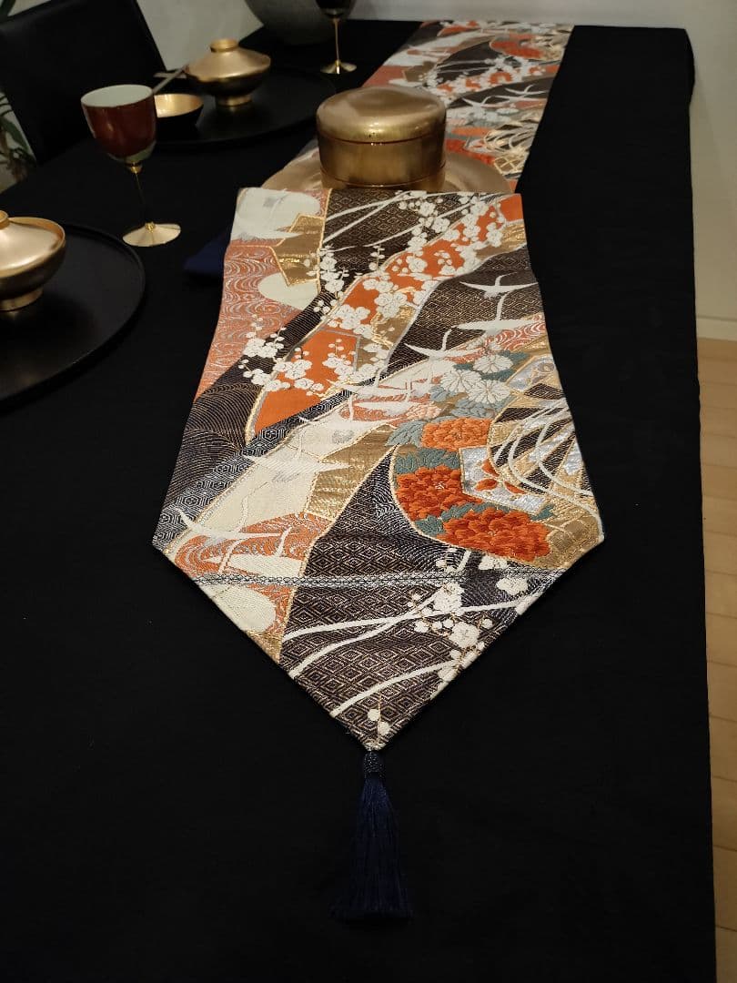 A683★逸品‼️純金箔 24K‼️ひな祭り‼️正絹テーブルランナー2m12cm