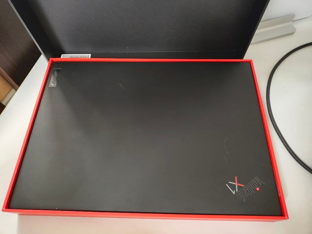 11世代i5 X1 nano gen1 16G ノークレーム取引