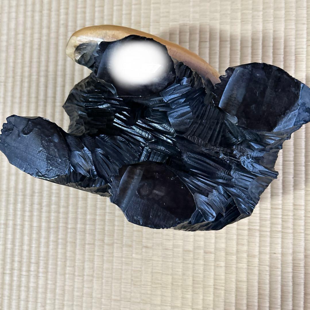 木製クマと魚の置物　阿寒湖　年皇作（記名あり）