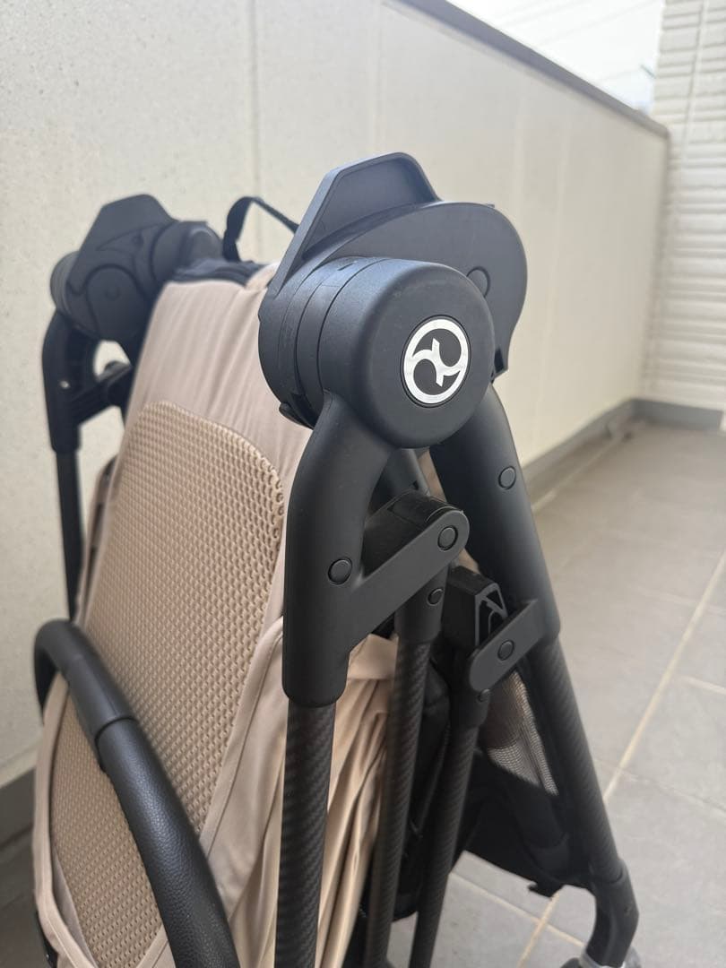 【美品】cybex メリオカーボン 2024アーモンドベージュ　使用10回未満